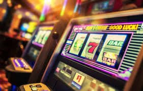 Live Casino hấp dẫn với các dealer chuyên nghiệp của kk88